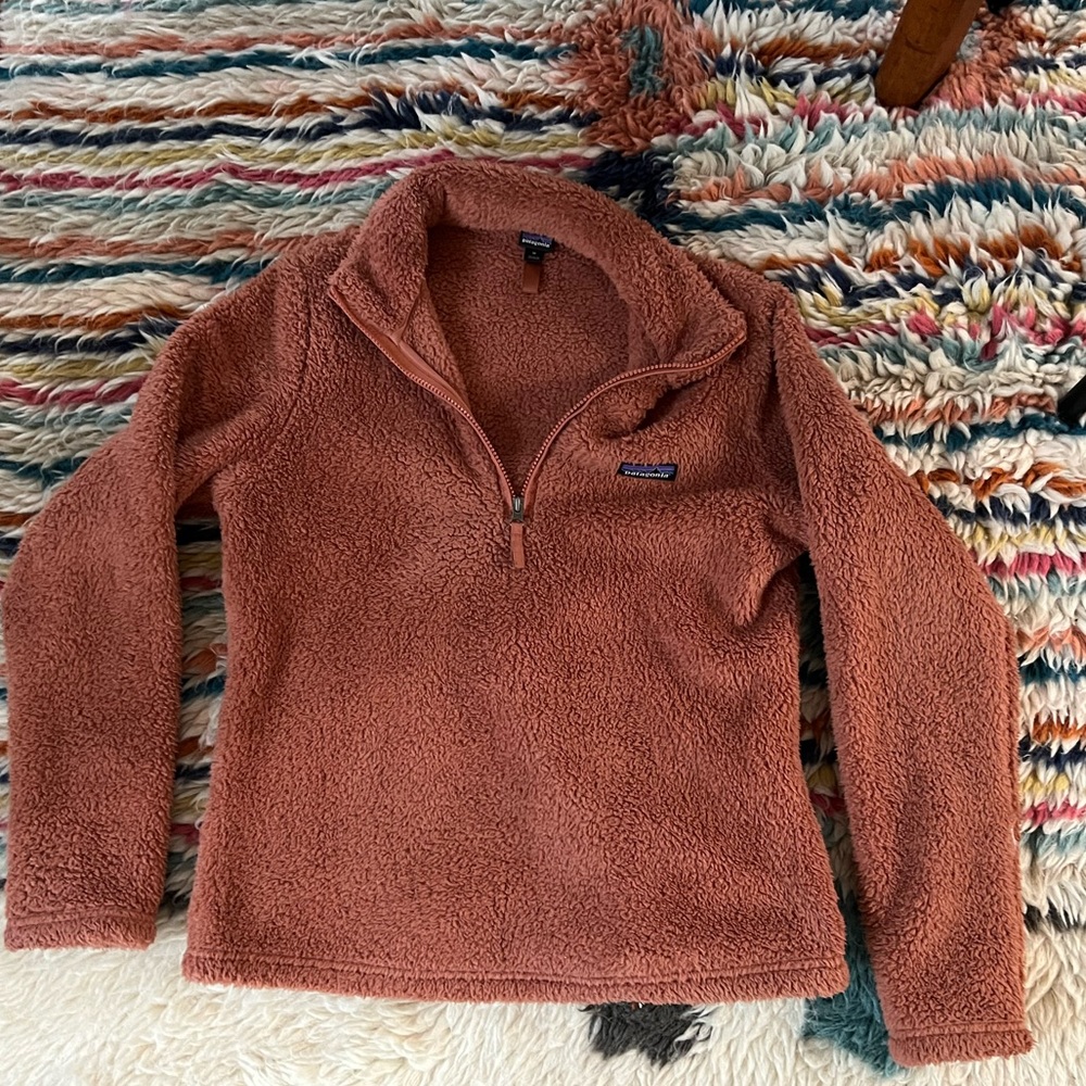 Patagonia fleece pullover